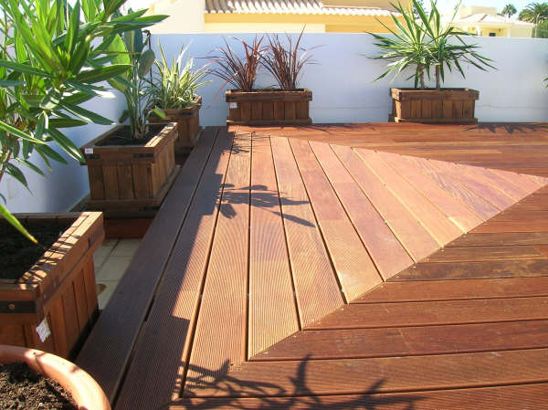 wooden decking algarve
